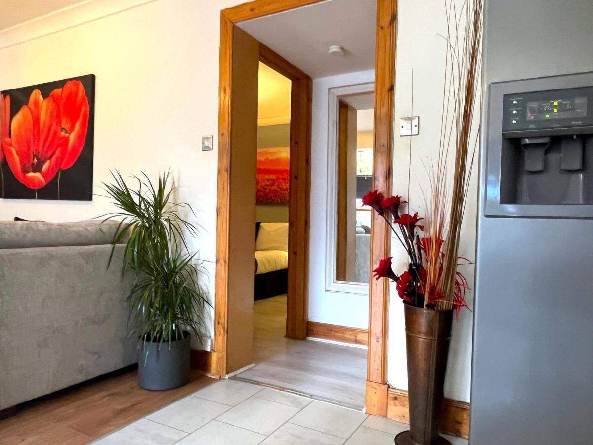 Elegant 2 Bedroom Chalet Εδιμβούργο Εξωτερικό φωτογραφία
