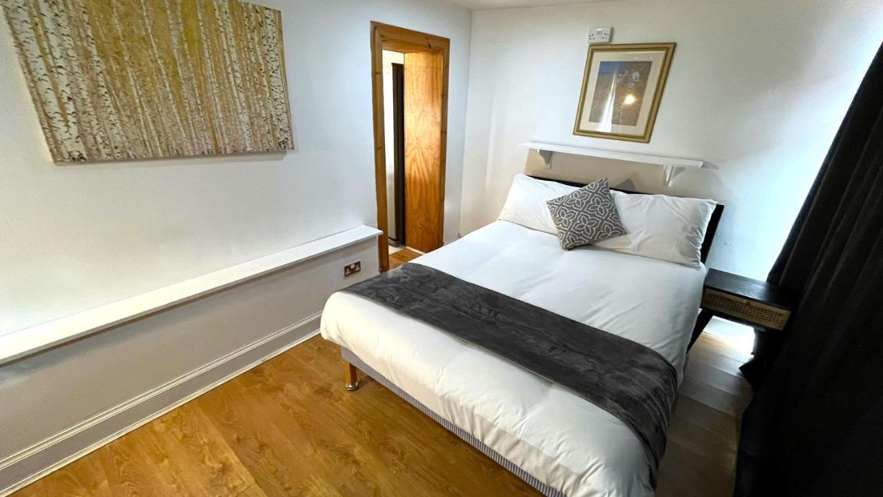 Elegant 2 Bedroom Chalet Εδιμβούργο Εξωτερικό φωτογραφία
